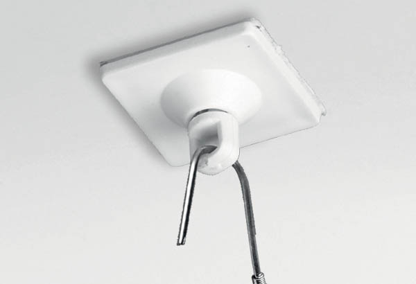 Crochet fermé rotatif en PVC blanc avec base adhésive carrée de 25 x 25 mm