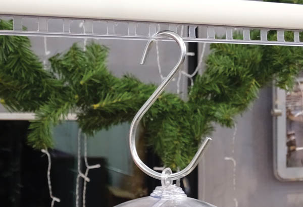 Maxi crochet en "S" avec fil de peintre métal de Ø 5 mm