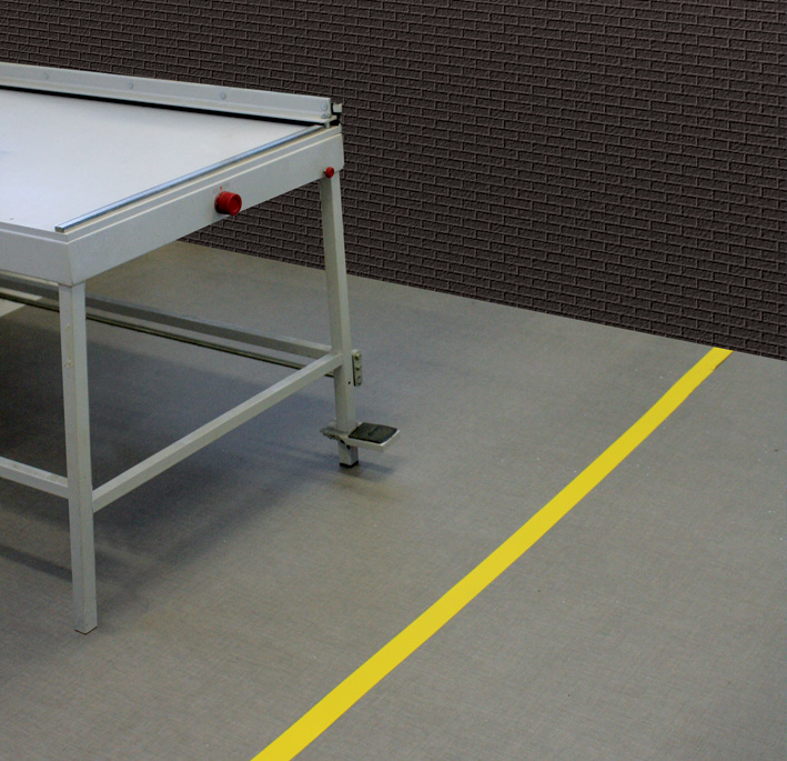 Ruban de marquage Ultramarque® adhésivé 1 face de 50 mm x 33 m - Jaune