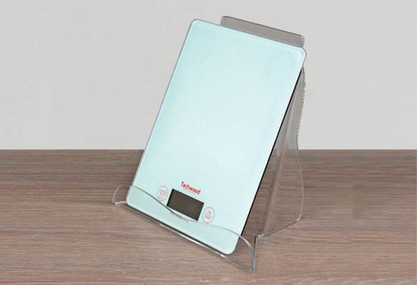 Porte-produit incliné pour pèse personne en plexi - 200 x 215 mm