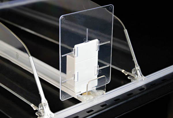 Réhausse pousseur à ressort transparent - 115 x 90 mm