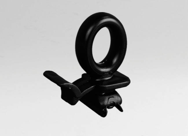 Anneau fixe avec crochet fermé noir pour profil Décobarre® XS  et XL