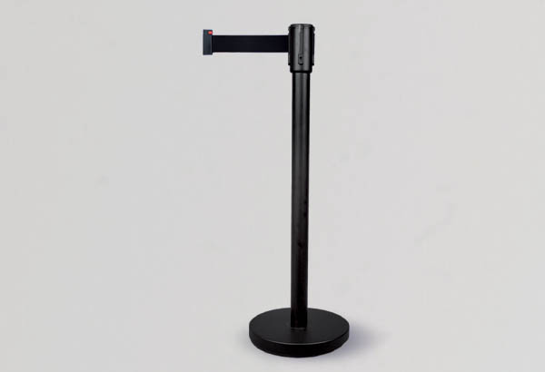 Kit poteau de 935 mm avec sangle noire de 2.7 m et socle noir de Ø 300 mm