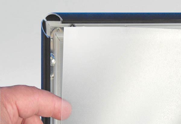 Feuille de protection en PVC antireflet pour cadre clippant - Format A4