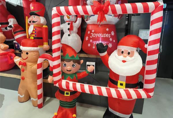 Cadre gonflable Père Noël et son lutin - Hauteur 180 cm - 150 x 43 cm