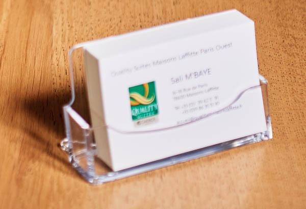 Porte-cartes de visite avec bac en polystyrène - 101 x 56 x 40 mm