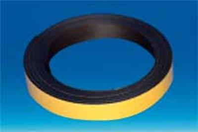 Rouleau magnétique adhésivé 1 mm économique - 13 mm x 10 m Rouleau magnétique adhésivé 1 mm économique - 13 mm x 10 m